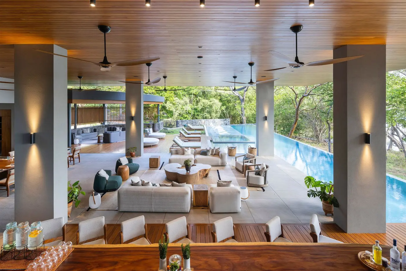 Villa Avellana, a project by SARCO Architects